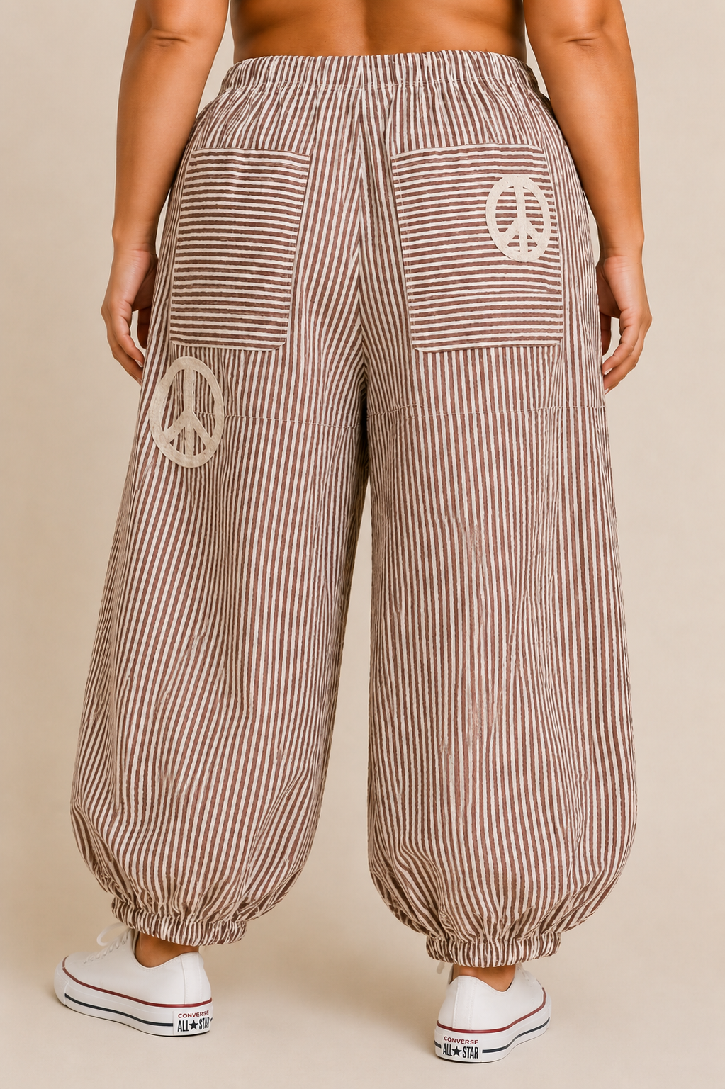 Peaceful Days Balloon Pants - Plus
